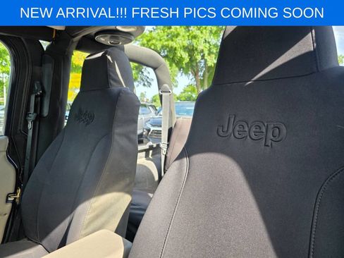 Used 2006 Jeep Wrangler Rubicon AWD/4WD image 8