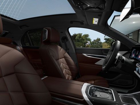 New 2026 BMW 740i 740i Sedan image 9