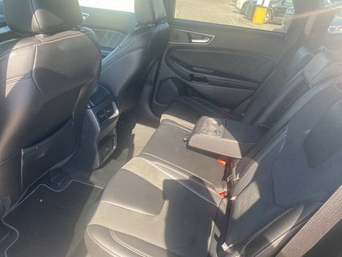 Used 2022 Ford Edge ST AWD/4WD image 11