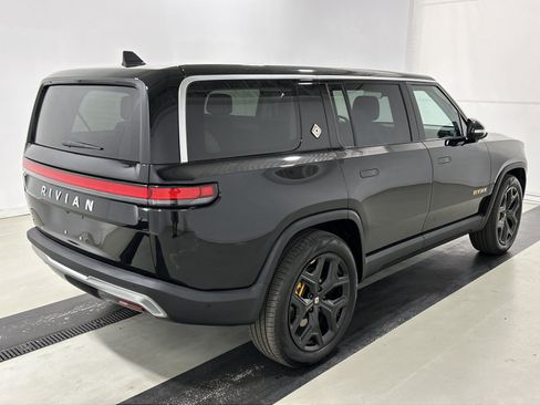 Used 2024 Rivian R1S Adventure Quad AWD/4WD image 5