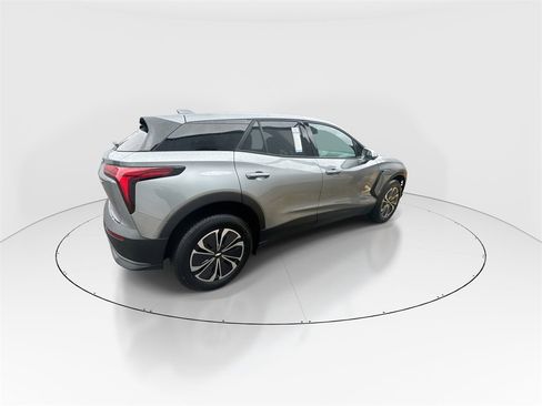 New 2025 Chevrolet Blazer EV LT image 8