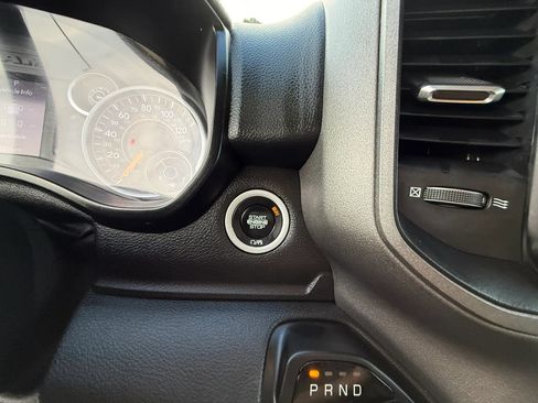 Used 2019 RAM 1500 Tradesman AWD/4WD image 31