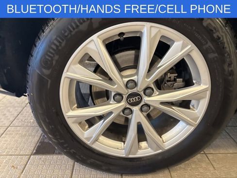 Used 2025 Audi Q3 2.0T Premium w/ Convenience Package image 10