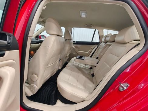 Used 2013 Volkswagen Jetta TDI FWD image 27