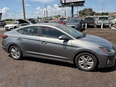 Used 2019 Hyundai Elantra SEL FWD image 1