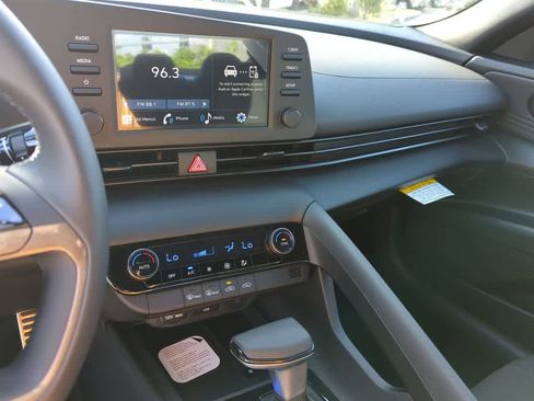 New 2026 Hyundai Elantra Sport image 28