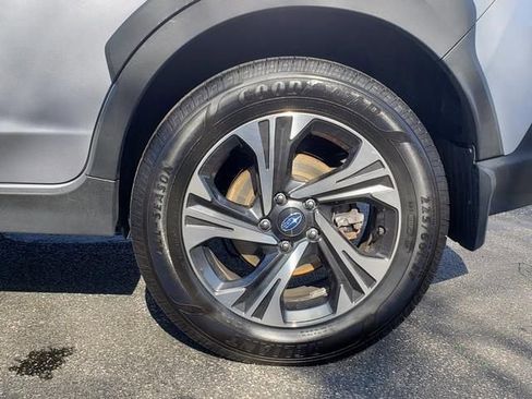 Used 2024 Subaru Crosstrek 2.0i Premium image 20