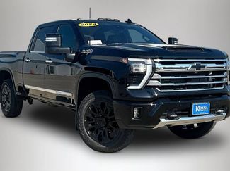 Used 2024 Chevrolet Silverado 2500 High Country w/ High Country Premium Package AWD/4WD video 1