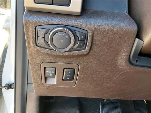 Used 2019 Ford F150 King Ranch w/ Equipment Group 601A Luxury image 34