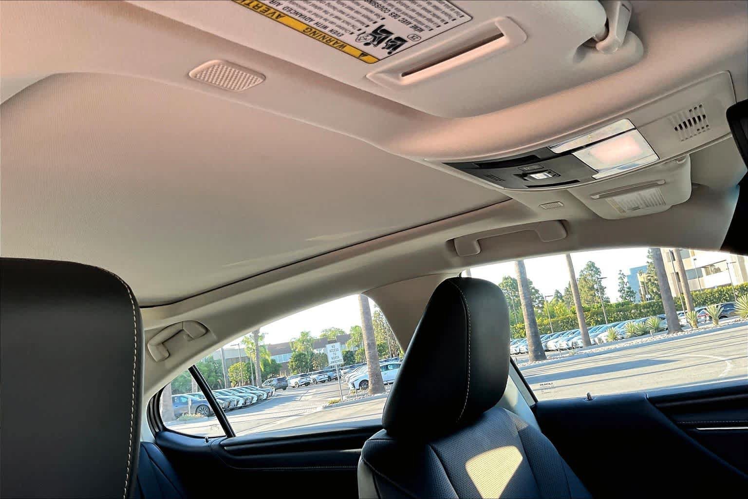 Used 2024 Lexus ES 350 w/ Premium Package FWD image 13