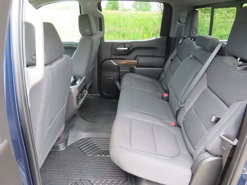 Certified 2020 Chevrolet Silverado 1500 RST AWD/4WD image 31