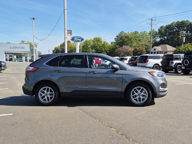 Used 2024 Ford Edge SEL AWD/4WD image 14