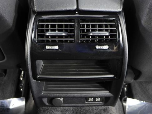Used 2023 BMW 530e RWD image 24