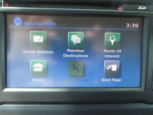 Used 2017 Nissan Titan SV RWD image 40
