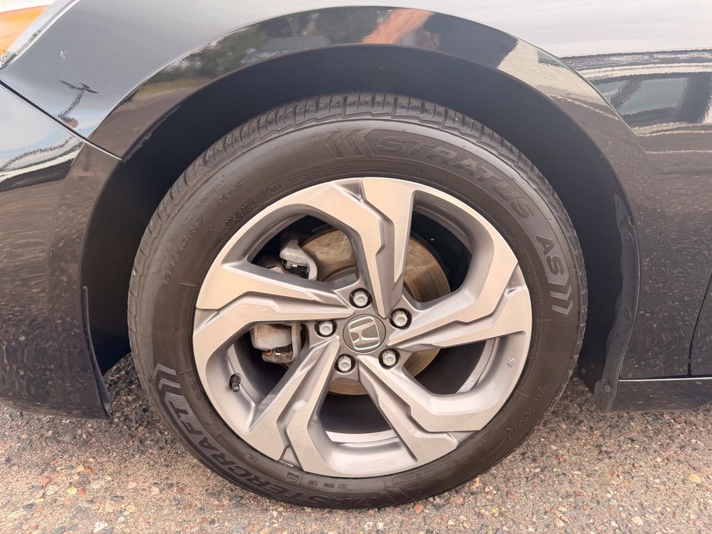 Used 2018 Honda Accord EX-L image 19