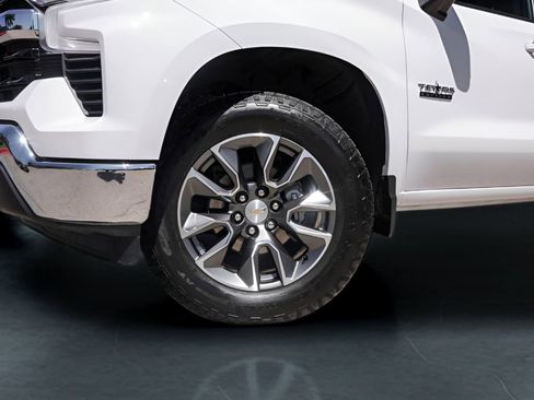 Used 2025 Chevrolet Silverado 1500 LT w/ Texas Edition Plus AWD/4WD image 4