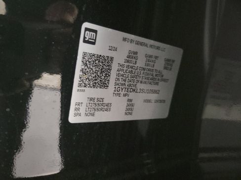 New 2025 Cadillac Escalade IQ Luxury 2 image 24