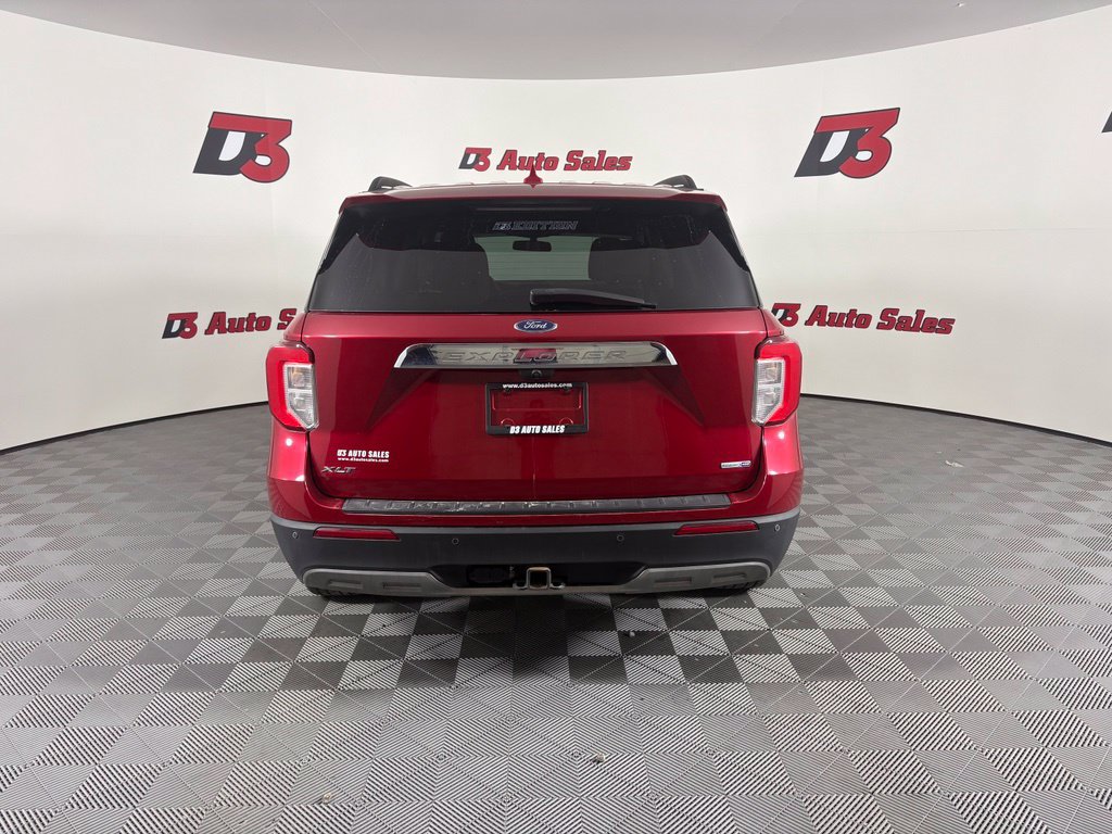 Used 2020 Ford Explorer XLT w/ Equipment Group 202A AWD/4WD image 7