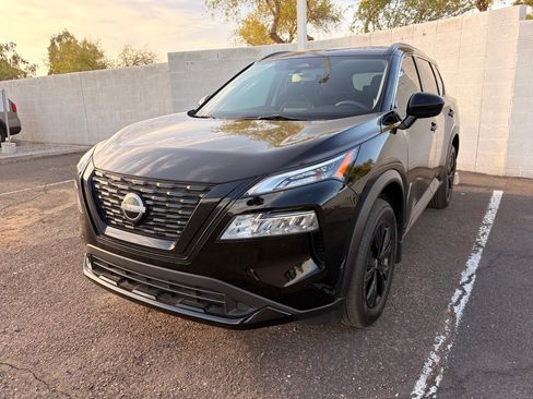 Certified 2023 Nissan Rogue SV w/ SV Premium B Package FWD image 2