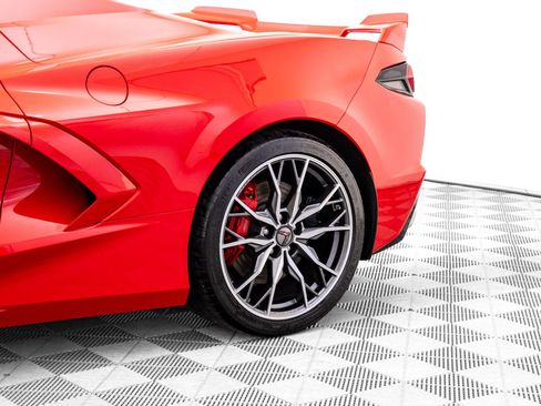 Used 2023 Chevrolet Corvette Stingray w/ Z51 Performance Package image 33