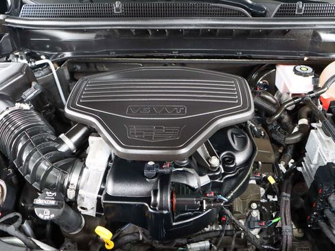 Used 2021 Cadillac XT5 Premium Luxury image 32