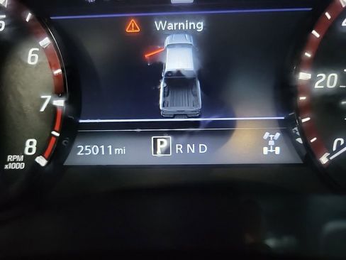 Used 2022 Nissan Frontier PRO-4X w/ Pro-4X Premium Package image 13