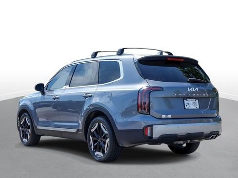 Used 2024 Kia Telluride EX FWD image 6