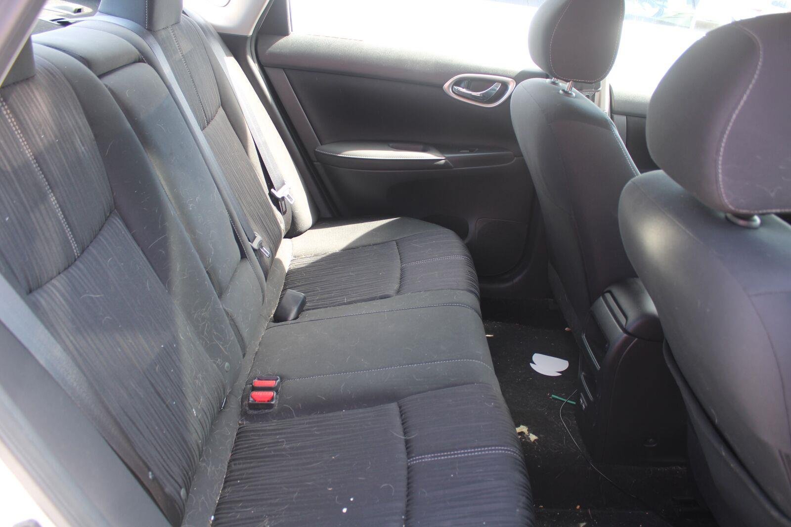 Used 2018 Nissan Sentra SV w/ All Weather Package FWD image 5