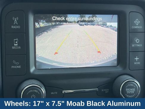 Used 2021 Jeep Wrangler Unlimited Sport AWD/4WD image 16