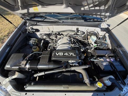 Used 2000 Toyota Tundra Limited image 9