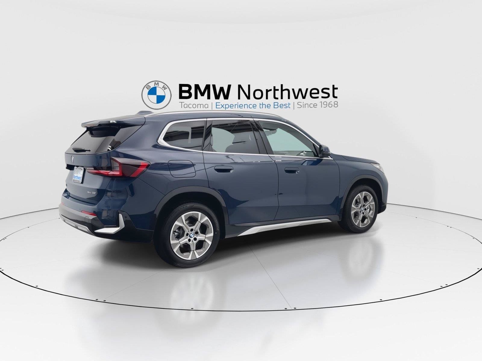 New 2027 BMW X1 xDrive28i AWD/4WD image 4