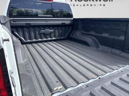 Used 2025 Chevrolet Colorado Trail Boss AWD/4WD image 23