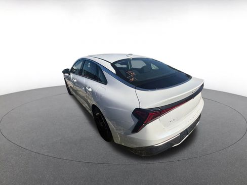 Used 2025 Kia K5 LXS image 5