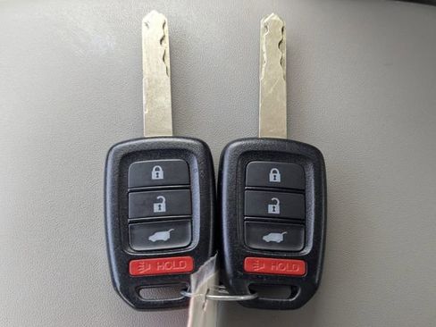 Used 2022 Honda HR-V LX image 30