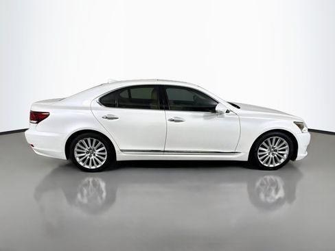 Used 2014 Lexus LS 460 AWD w/ Comfort Package image 8