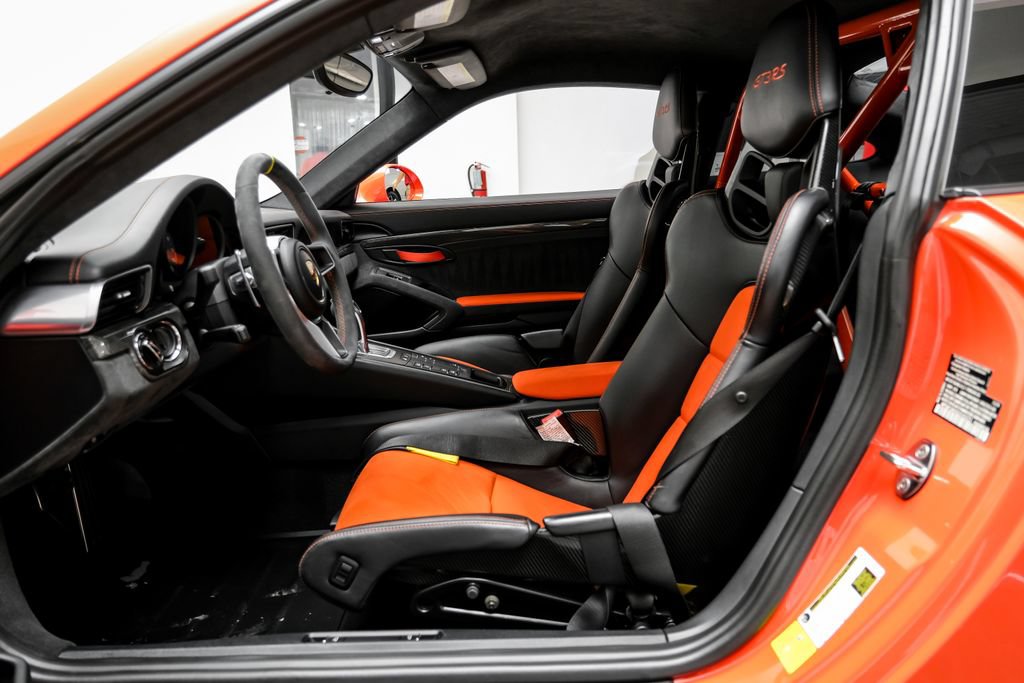 Used 2016 Porsche 911 GT3 RS RWD image 6