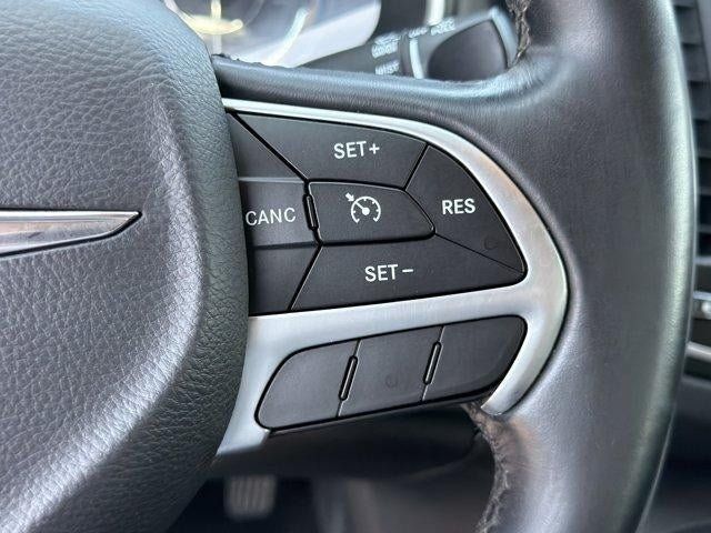 Used 2016 Chrysler 200 Limited w/ Convenience Group FWD image 23