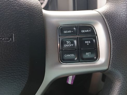 Used 2023 RAM 1500 Warlock AWD/4WD image 22