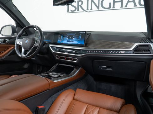 Certified 2024 BMW X5 xDrive40i w/ Premium Package AWD/4WD image 14