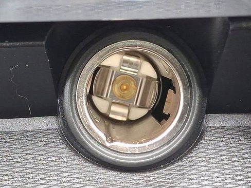 Used 2022 Volvo XC90 T5 Momentum w/ Climate Package image 27