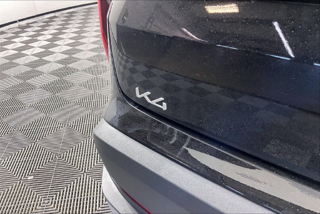 New 2026 Kia K4 FWD image 10