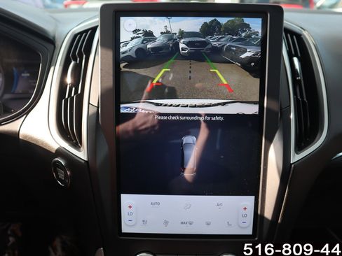 Used 2022 Ford Edge ST-Line image 18