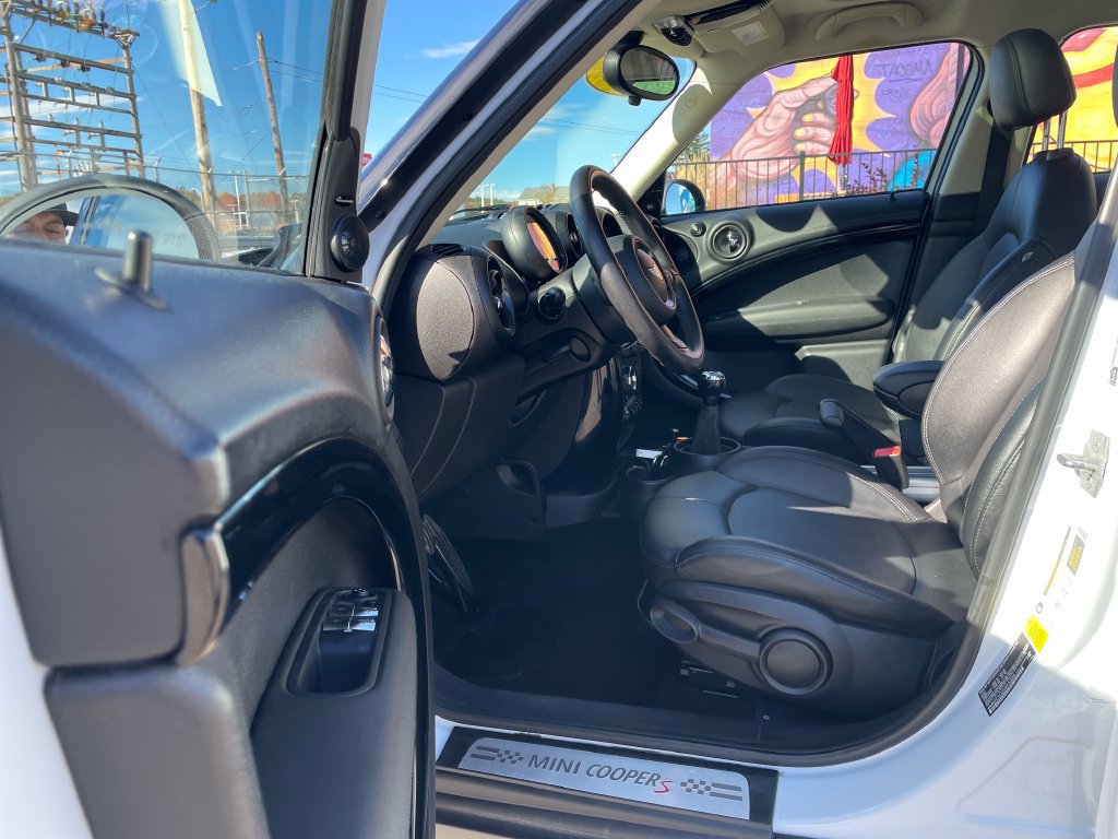 Used 2016 MINI Cooper Countryman S FWD image 14