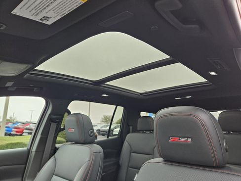 New 2026 Chevrolet Traverse Z71 w/ Driver Confidence Package image 13