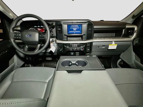 New 2026 Ford F350 XL w/ XL Chrome Package AWD/4WD image 8
