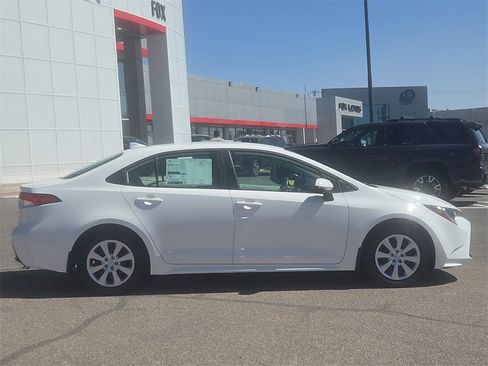 New 2026 Toyota Corolla LE image 5