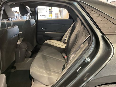 New 2026 Hyundai Elantra Hybrid FWD image 17
