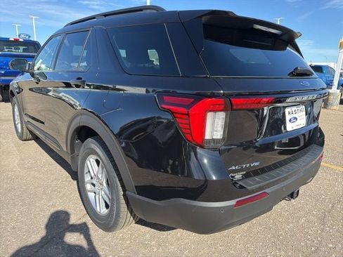 New 2026 Ford Explorer Active image 4