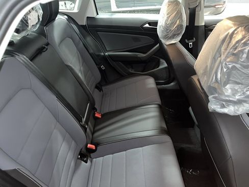 New 2026 Volkswagen Jetta SE FWD image 6