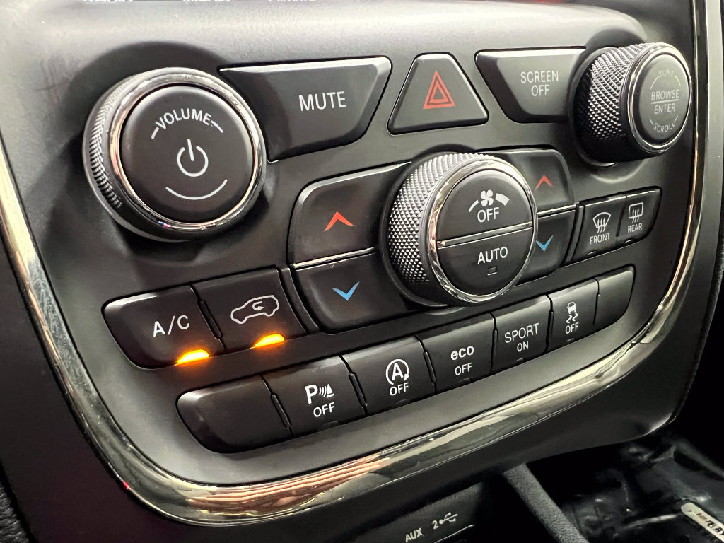 Used 2018 Dodge Durango GT AWD/4WD image 25